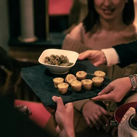 Ξενοδοχείο Tralala
