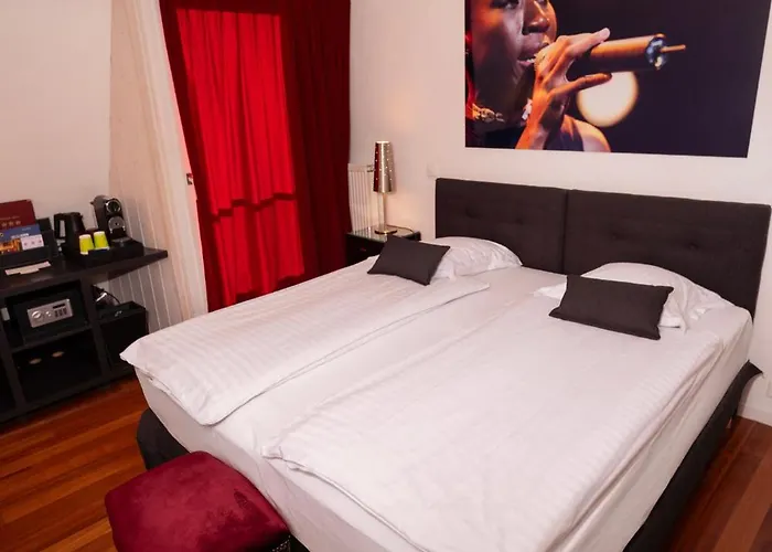 Tralala 3* Монтрё