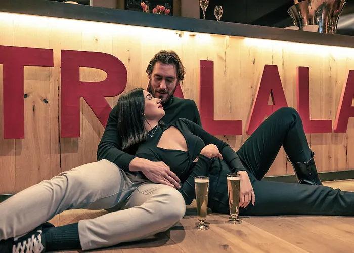 Tralala 3* Монтрё