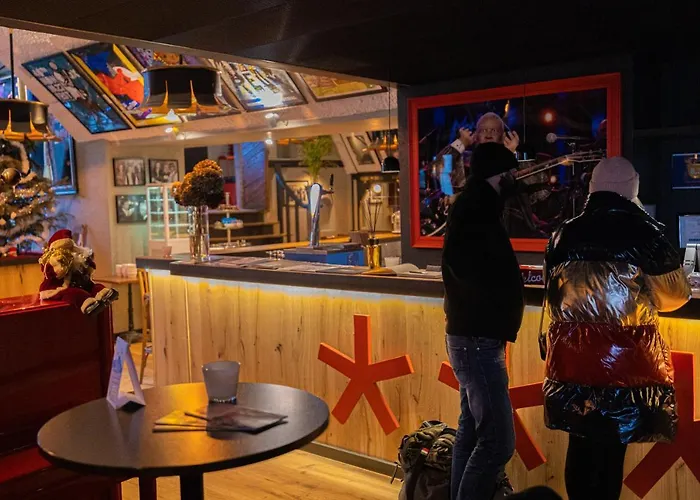 Tralala 3* Μοντρέ